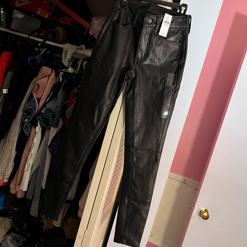 American Eagle black stretch pants